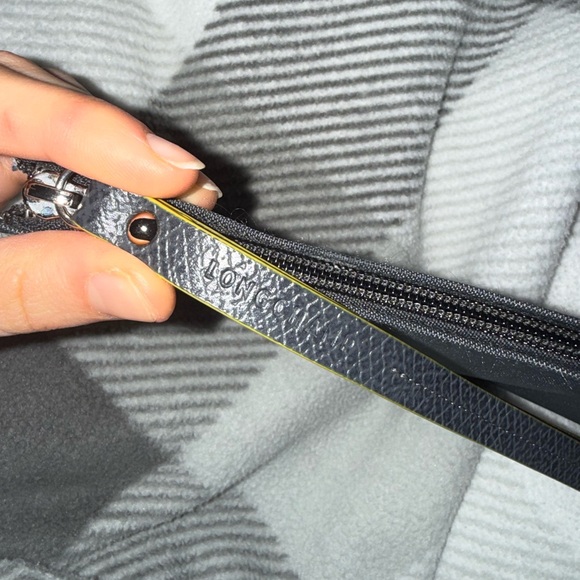 Longchamp Le Pliage Club Flat Wristlet - Picture 6 of 6